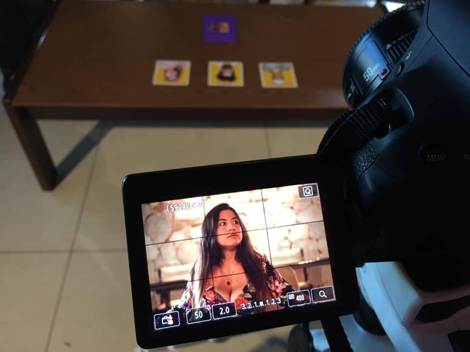 Entre verdades e mentiras, a decisão é dela.